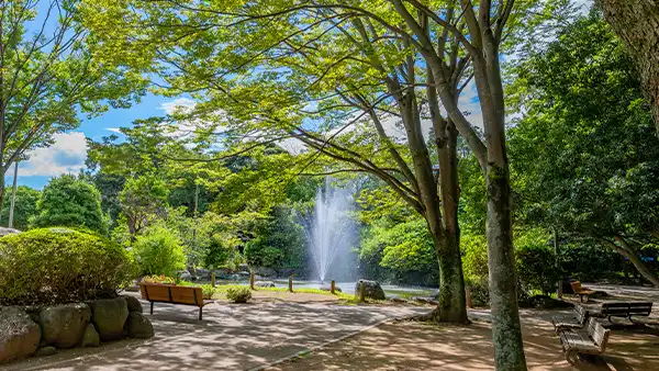 湧水広場